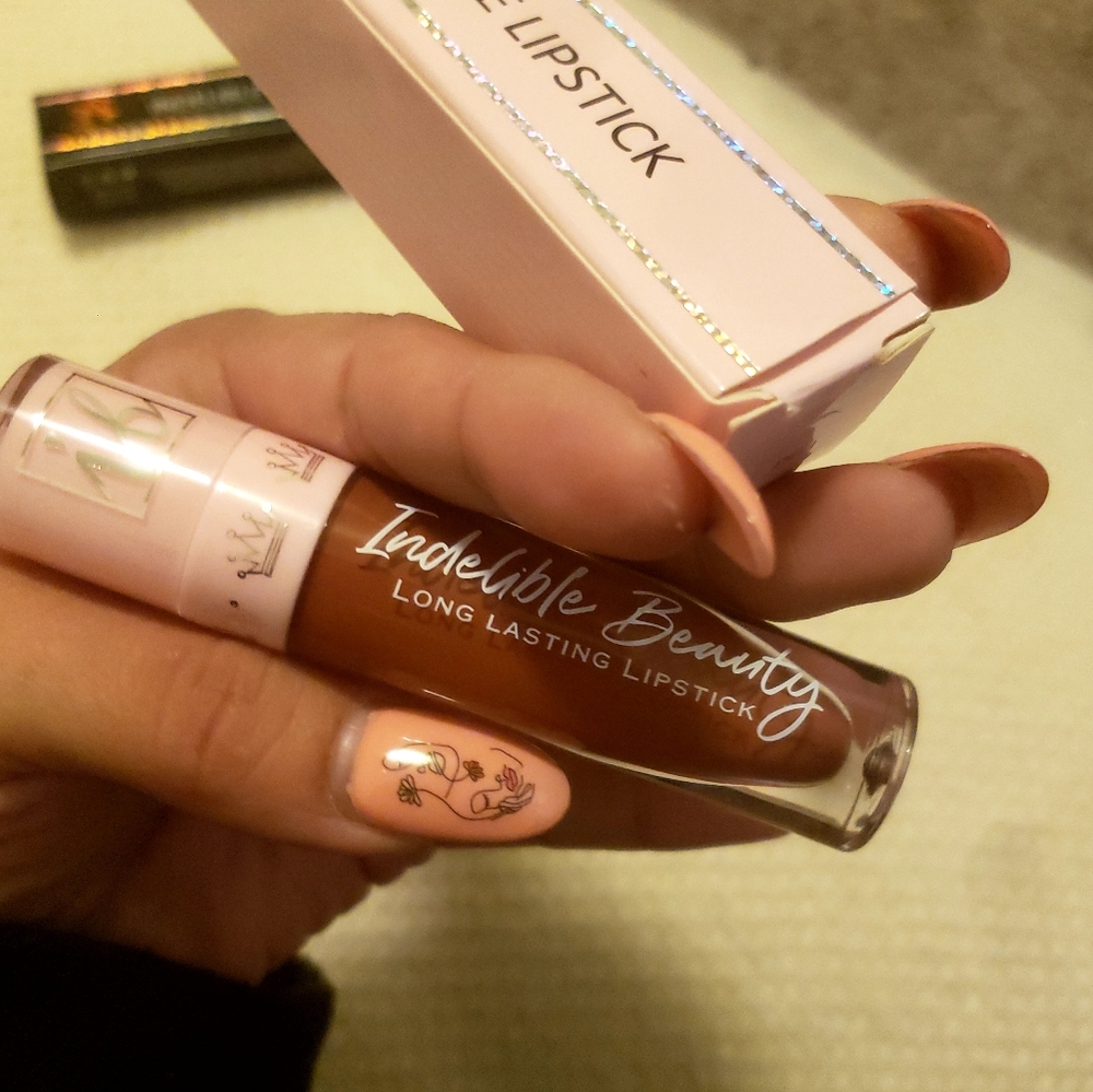 Long Lasting Lipstick 💄